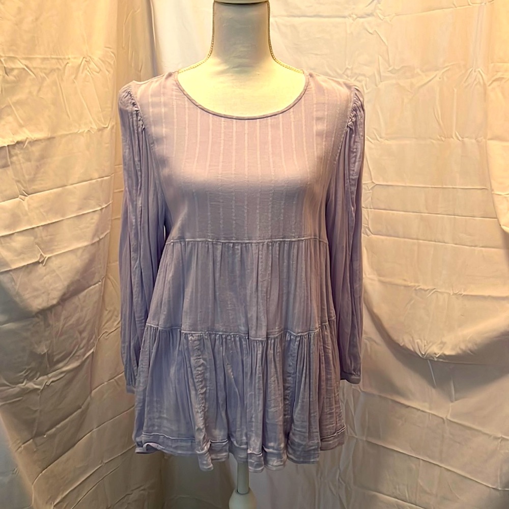 American Eagle Tunic w/open back. NWOT